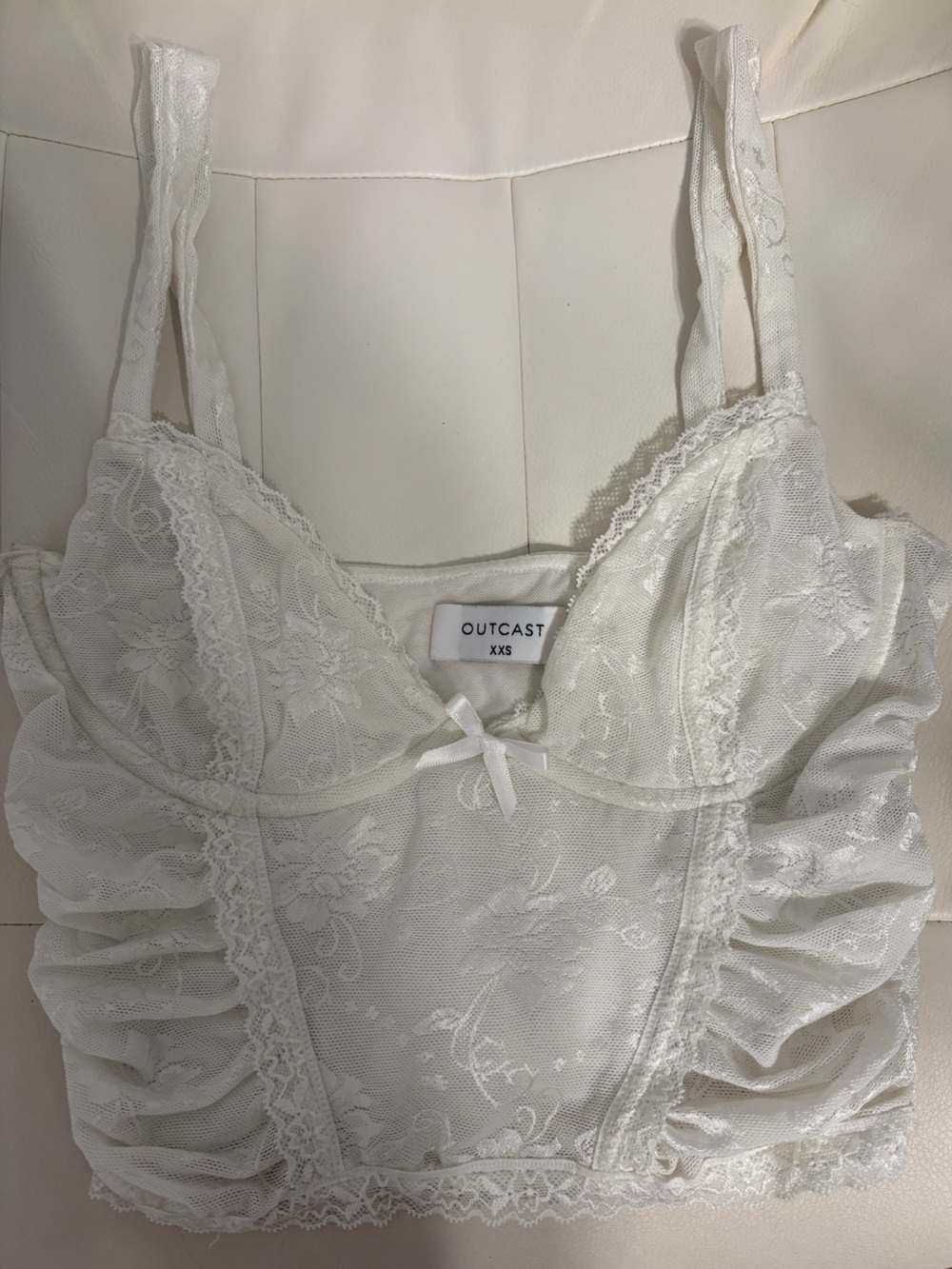 Outcast Arianne Top